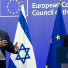 Benjamin Netanyahu junto a Federica Mogherini.