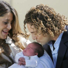 David Bisbal y Elena Tablada presentaron a los medios a su hija Ella en febrero del 2010 en Miami.