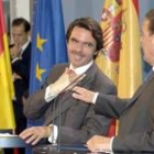 Aznar y Schroeder en un momento de la conferencia de prensa conjunta que ofrecieron ayer