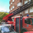 Momento de la intervención de los bomberos de León