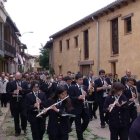 La Banda Municipal del pueblo ameniza una de las fiestas de Veguellina de Órbigo.