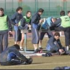 La plantilla se ejercitó en el Colomán Trabado, con sol y sin nieve alguna