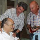 José Luis Manso, a la zquierda, falleció a la edad de 74 años. DL