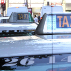 Los taxistas leoneses podrán aplicar las nuevas tarifas a partir de enero.