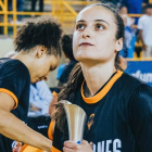 Ángela Salvadores, flamante campeona de la Liga. VALENCIA BASKET