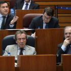 De la Hoz, Mañueco, De Santiago Juárez y Herrera, durante la sesión de ayer. NACHO GALLEGO