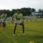 El Atlético Astorga se ha ejercitado esta semana con el reto de superar el escollo del Tordesillas. J. NOTARIO