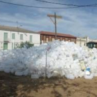 Durante meses, los vecinos de Nistal han consumido agua embotellada por el problema del arsénico
