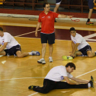 El técnico Dani Gordo dirige un entrenamiento del equipo marista en los últimos días.