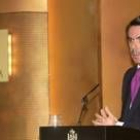 El presidente José María Aznar, durante la rueda de prensa en la que analizó sus años de mandato