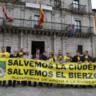 La Plataforma en Defensa de la Ciuden reunió a 300 personas el martes en Ponferrada.