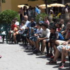 Actuación del gurpo Sudaka Circus a mediodía de ayer.
