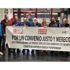 Trabajadores que han iniciado el encierro en Compostilla. DL.