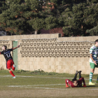 Diego Santín celebra el gol de la victoria. FERNANDO OTERO