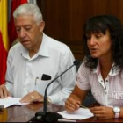 Manuel Rodríguez, presidente de la fundación, y la edil Susana Téllez