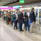 Colas para vacunarse de la tercera dosis en Alemania. CONSTANTIN ZINN