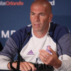 Zidane da explicaciones en rueda de prensa tras la derrota ante el PSG.