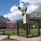 El chivo, uno de los emblemas de Vegacervera, gracias a la feria que impulsó Rodríguez Aller.