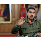 El presidente de Venezuela, Nicolás Maduro, durante una reunión con el alto mando militar en Caracas.