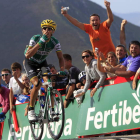 El ciclista del Caja Rural Antonio Piedra gana la decimoquinta etapa de la Vuelta Ciclista a España al entrar en solitario en la línea de meta.
