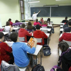 Varios estudiantes en un colegio de Zaragoza.