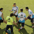 El Madrid vuelve hoy a los entrenamientos con el objetivo de ganar mañana al City.