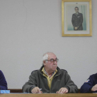 Carlos Cabeza, tesorero, Emilio Francisco Cabeza, alcalde, y Manuel Rodríguez, edil condenado.