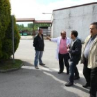 Técnicos municipales, el pasado sábado preparando el inicio de la obra