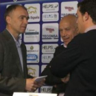 Milinko Pantic, Emilio Villanueva y Eduardo Domínguez presentaron ayer el campus de la Deportiva
