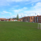 Imagen de los campos de fútbol del Prado de Abajo de Santa María del Páramo. DL