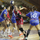 Las leonesas no dieron opciones a su rival. JESÚS F. SALVADORES