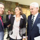 El vicepresidente de Cruz Roja Española, Javier Senent, Milagros Marcos y José Varela, ayer.