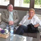Tomás Alonso e Isabel Carrasco, durante la visita de ésta al valle de Valdeón.