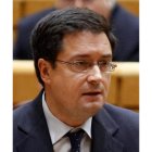 Óscar López.