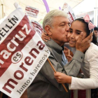 El candidato del partido Morena a las presidenciales de México, Andrés Manuel López Obrador, en un acto político en la localidad de Medellín, a las afueras de la ciudad de Veracruz.