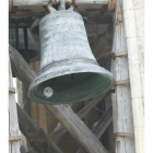 Una de las campanas de la Catedral de León.