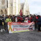 La manifestación en favor de los caballos, antes de iniciar su recorrido.