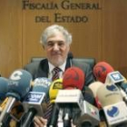 El fiscal general del Estado, Cándido Conde-Pumpido durante la rueda de prensa que ofreció en Madrid
