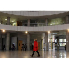 Interior del edificio de la sede administrativa de la Junta en León. SECUNDINO PÉREZ