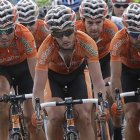 El equipo Euskaltel Euskadi, durante una carrera.