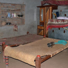 Una imagen de la habitación en la que fue violada una chica de 16 años por venganza.