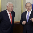 El ministro español de Asuntos Exteriores y el primer ministro de Israel.