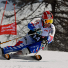 El esquiador leonés Guillaume Grand, que prepara la próxima temporada en los Andes chilenos, disputa una competición de gigante en los Alpes.