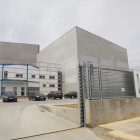 La planta de fundición de Coreal en Villadangos se recupera ahora para el proyecto de aceros de Asludium. JESÚS F. SALVADORES