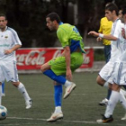 Yuri, que cuajó un gran partido, abrió el marcador para la Ponferradina.