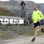 Sergio Sánchez, en un entrenamiento preparatorio en Ciñera para acudir al Mundial en las mejores con