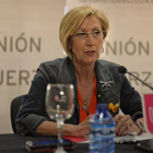 Rosa Díez tras el la reunión del Consejo Político del partido.