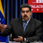 La legitimidad de Maduro en la presidencia está cuestionada por la Unión Europea, la Organización de Estados Americanos, Estados Unidos y varios países latinoamericanos.