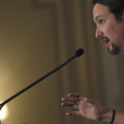 El portavoz de Podemos, Pablo Iglesias, durante su intervención.