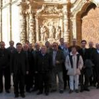 Los arciprestes y vicarios de Astorga, León Oviedo y Santander ante la catedral